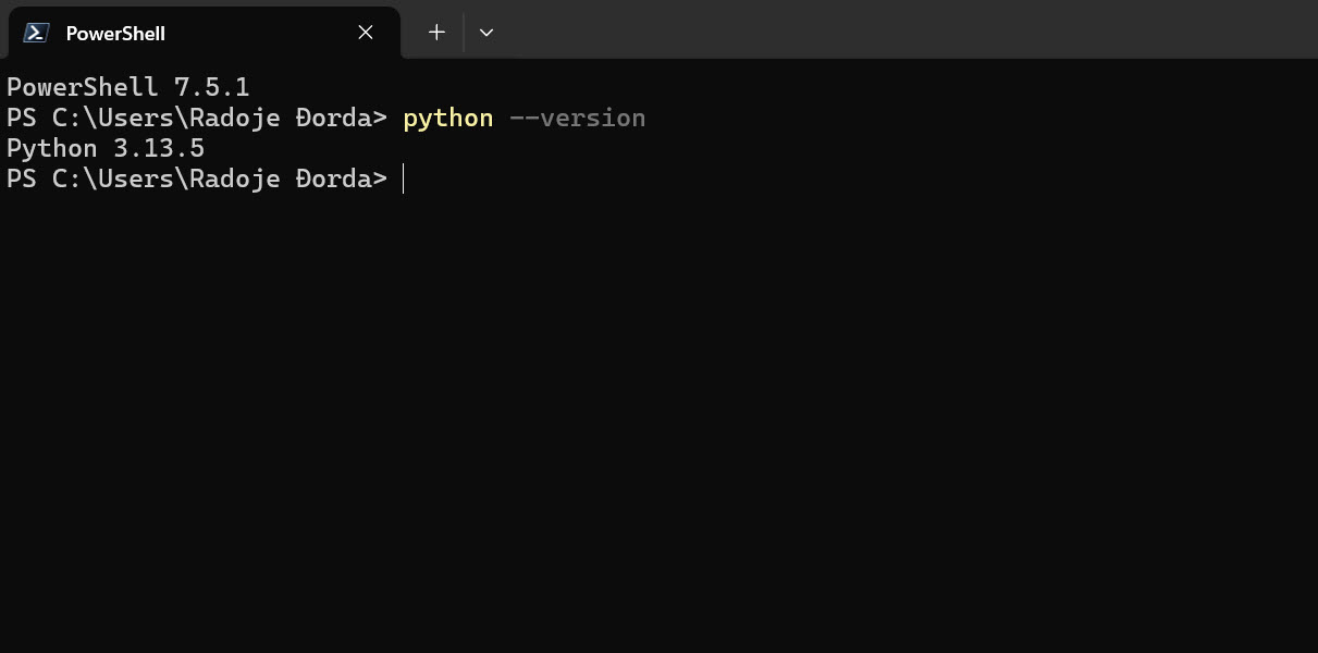 Terminal sa prikazanom verzijom Python-a